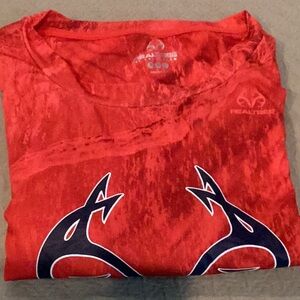 Realtree Red Fishing Tee with Camouflage Design.  H